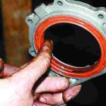 Как правильно запрессовать сальник